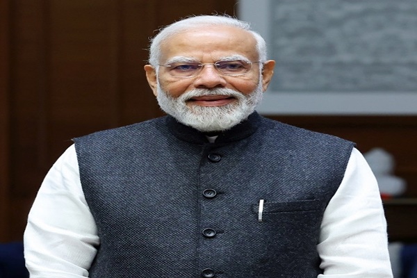 प्रधानमंत्री नरेन्‍द्र मोदी आज उत्तर प्रदेश और मध्य प्रदेश का दौरा करेंगे