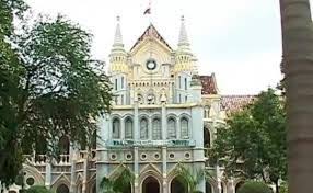 एमपी हाई कोर्ट से अभिभावकों को मिली है आंशिक राहत