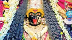 देश के सबसे स्वच्छ शहर में ऐसा मंदिर, जहां माता को अर्पित फूल-पत्तियों से बनती है खाद