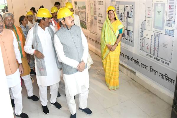 मुख्यमंत्री ने जौरासी में निर्मित अम्बेडकर धाम का किया अवलोकन