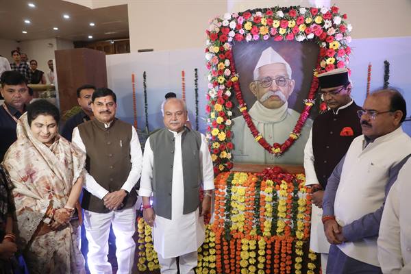 मंत्री और विधानसभा अध्यक्षों के योगदान से नई पीढ़ी को परिचित कराना जरूरी : मुख्यमंत्री डॉ. यादव